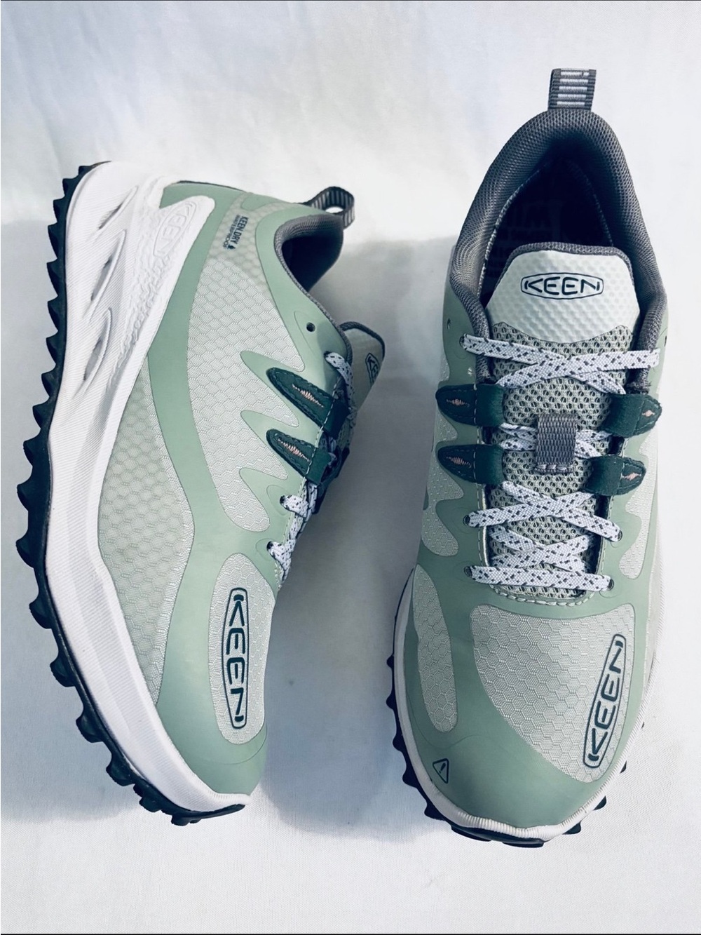 KEEN ZIONIC WATERPROOF Trail Running Shoes